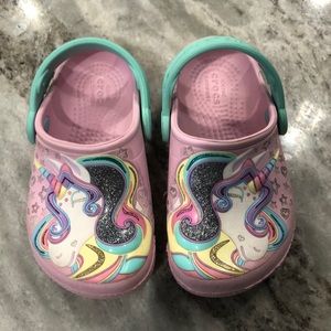 Toddler 🦄 Unicorn Crocs Sz 8